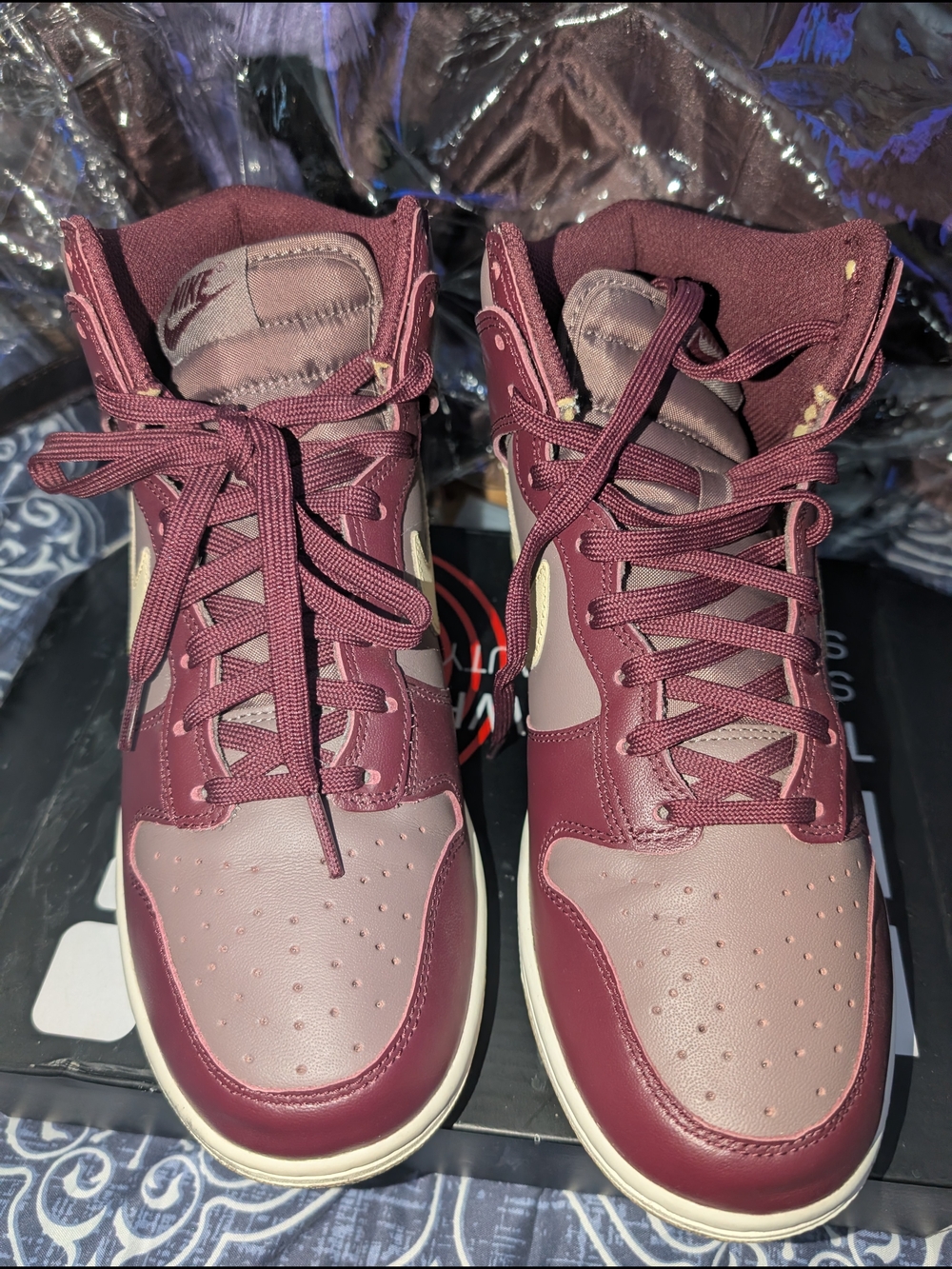 Nike Wmns Dunk High Plum Eclipse